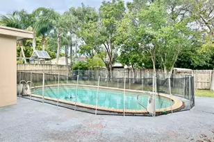 4913 McKinley St, Hollywood, FL 33021 - Photo 27