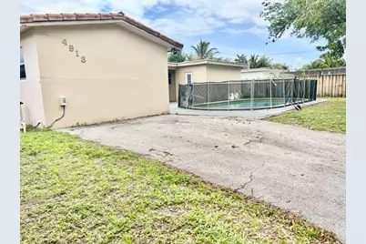 4913 McKinley Street, Hollywood, FL 33021 - Photo 23
