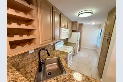 6 Royal Palm Way #102, Boca Raton, FL 33432 - Photo 5
