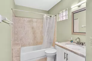10790 NW 14th St, Plantation, FL 33322 - Photo 3