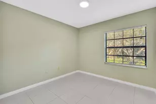 10790 NW 14th St, Plantation, FL 33322 - Photo 9