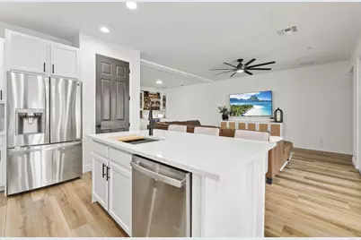 11379 SW Reston Court, Port Saint Lucie, FL 34987 - Photo 5