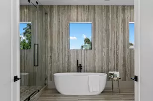 2408 Azure Cir, Palm Beach Gardens, FL 33410 - Photo 43