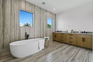 2408 Azure Cir, Palm Beach Gardens, FL 33410 - Photo 47