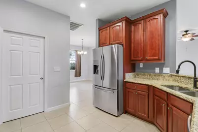 825 SW McCracken Avenue, Port Saint Lucie, FL 34953 - Photo 13