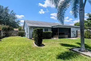 1350 Riverside Cir, Wellington, FL 33414 - Photo 33