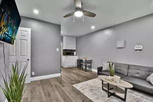 201 SE 23rd St, Fort Lauderdale, FL 33316 - Photo 1