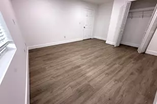 3195 Reo Ln, Palm Springs, FL 33461 - Photo 9