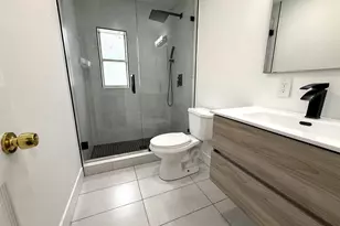 3195 Reo Ln, Palm Springs, FL 33461 - Photo 7