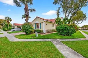6276 Heliconia Rd, Delray Beach, FL 33484 - Photo 3