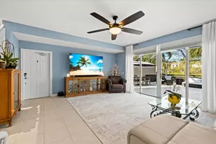 142 Santa Barbara Way, Palm Beach Gardens, FL 33410 - Photo 5