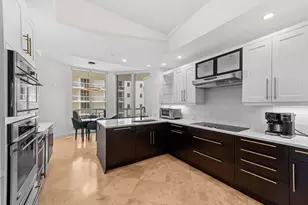 4600 N Ocean Dr, Riviera Beach, FL 33404 - Photo 11