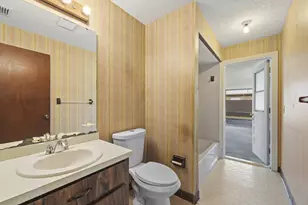 1919 Quail Ct, Fort Pierce, FL 34982 - Photo 19