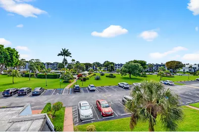 4248 Deste Court #304, Lake Worth, FL 33467 - Photo 5