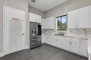 8137 Ferentino Pass, Delray Beach, FL 33446 - Photo 95