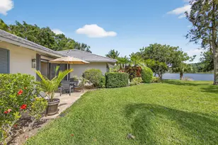 119 Club Dr, Palm Beach Gardens, FL 33418 - Photo 31