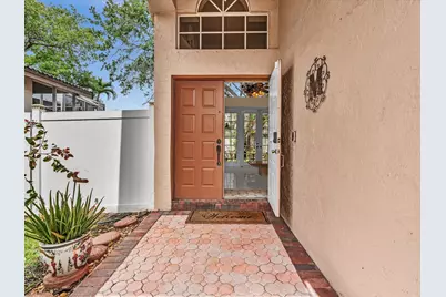 17923 SW 2nd Street, Pembroke Pines, FL 33029 - Photo 3