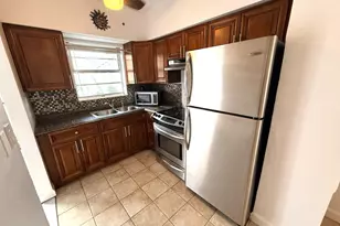 6560 Winfield Blvd, Margate, FL 33063 - Photo 5
