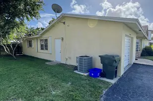 200 SW 4th St, Boca Raton, FL 33432 - Photo 21