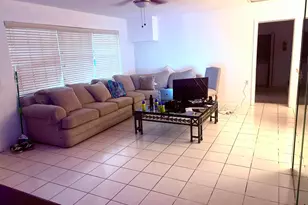 171 SE 28th Ave, Boynton Beach, FL 33435 - Photo 1