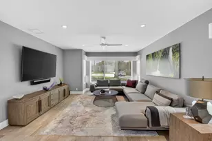 17646 Scarsdale Way, Boca Raton, FL 33496 - Photo 15