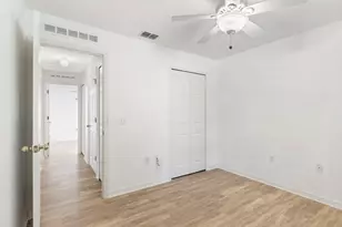 2575 SW 12th Sq Square SW, Vero Beach, FL 32968 - Photo 25