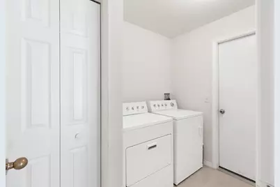 2575 SW 12th Sq Square SW, Vero Beach, FL 32968 - Photo 7