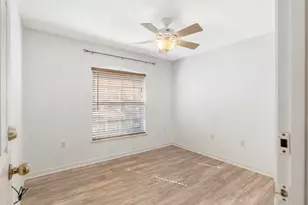 2575 SW 12th Sq Square SW, Vero Beach, FL 32968 - Photo 21