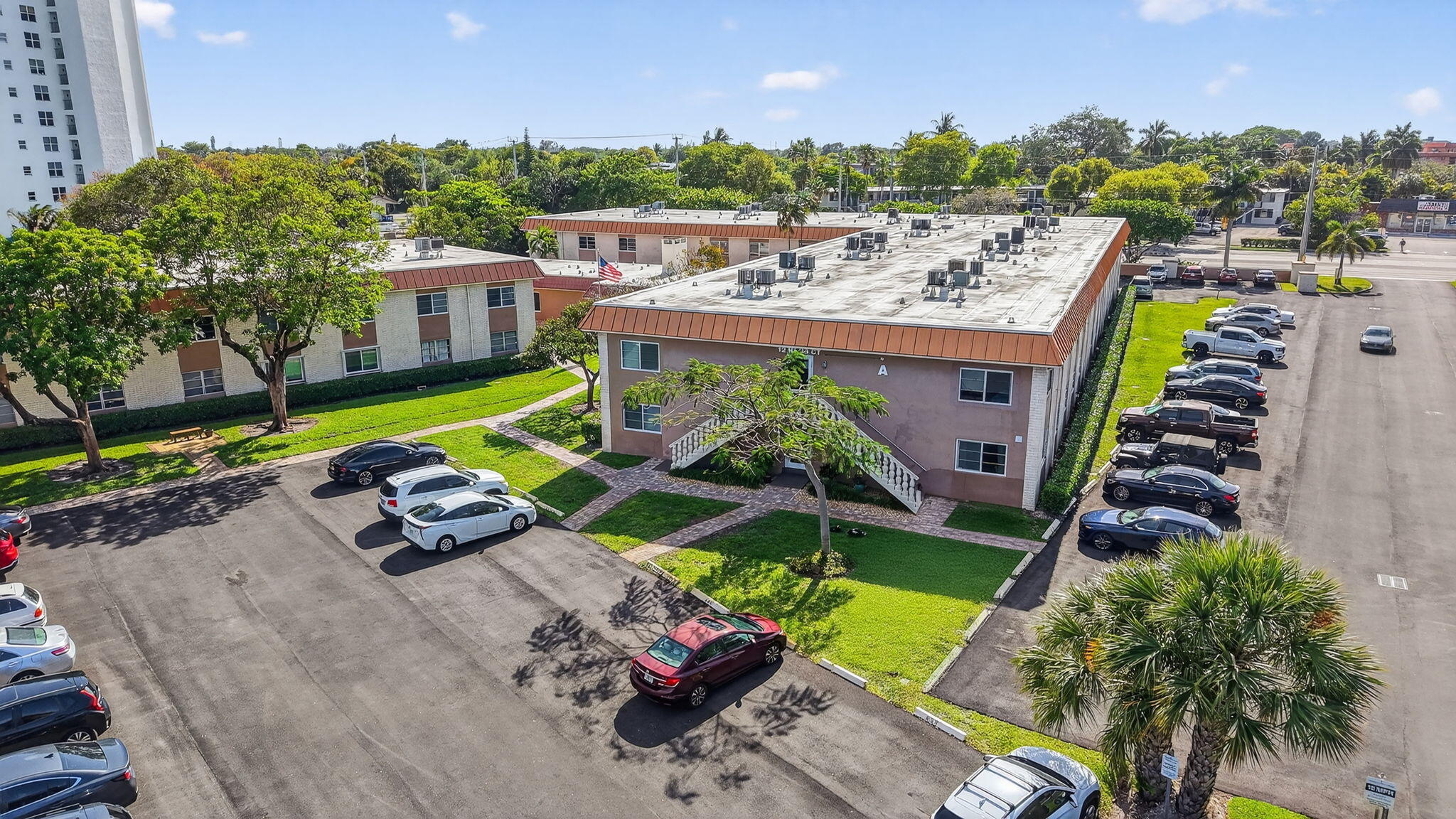 12 NE 19th Ct #118a - 12 NE 19th Ct #118a, Wilton Manors, FL 33305 Luxury Property | Jose Angel Pina