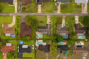 79 W Rubber Tree Dr, Greenacres, FL 33467 - Photo 25