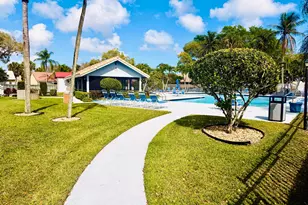 9856 Watermill Cir, Boynton Beach, FL 33437 - Photo 3