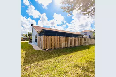 9856 Watermill Circle #H, Boynton Beach, FL 33437 - Photo 5