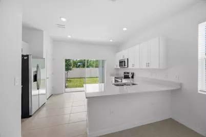 2907 Skyline Loop, Kissimmee, FL 34758 - Photo 5