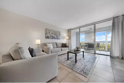 575 Oaks Lane #1009, Pompano Beach, FL 33069 - Photo 1