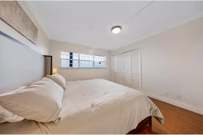 575 Oaks Lane #1009, Pompano Beach, FL 33069 - Photo 11