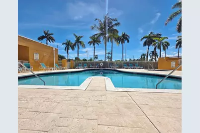 1341 SE 3rd Avenue #307, Dania Beach, FL 33004 - Photo 29