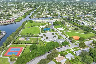 517 Gulf Rd, North Palm Beach, FL 33408 - Photo 45