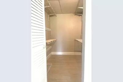 100 Village Green Circle E #112, Palm Springs, FL 33461 - Photo 7