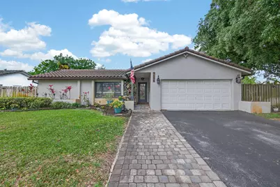 9696 NW 28th Place, Coral Springs, FL 33065 - Photo 1