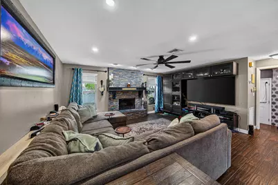 9696 NW 28th Place, Coral Springs, FL 33065 - Photo 5