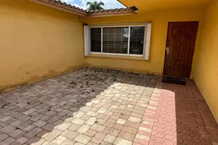 2180 NW 93rd Ave, Pembroke Pines, FL 33024 - Photo 3