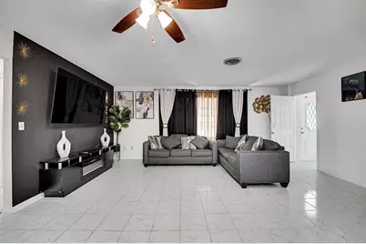 223 E Arbor Avenue, Port Saint Lucie, FL 34952 - Photo 3