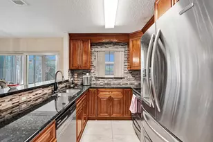 3099 W Buena Vista Dr, Margate, FL 33063 - Photo 3