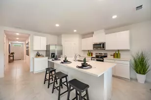 731 SE Celtic Ave, Port Saint Lucie, FL 34983 - Photo 5