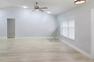 8645 NW 47th Dr, Coral Springs, FL 33067 - Photo 5