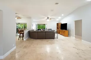 8645 NW 47th Dr, Coral Springs, FL 33067 - Photo 5