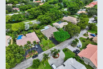 8645 NW 47th Drive, Coral Springs, FL 33067 - Photo 33