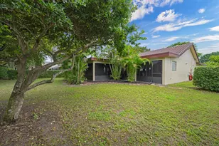 8645 NW 47th Dr, Coral Springs, FL 33067 - Photo 37