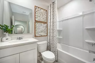521 SW Duval Ave, Port Saint Lucie, FL 34983 - Photo 23