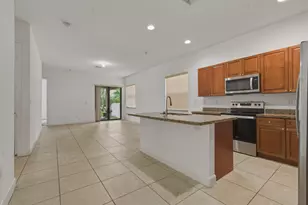 5105 NW 51st Ter, Tamarac, FL 33319 - Photo 5